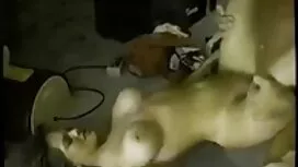 Далеко в протоці див ...