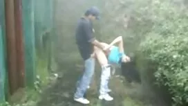 Він зняв дивитись по ...
