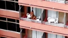 Дитина вперше дивити ...